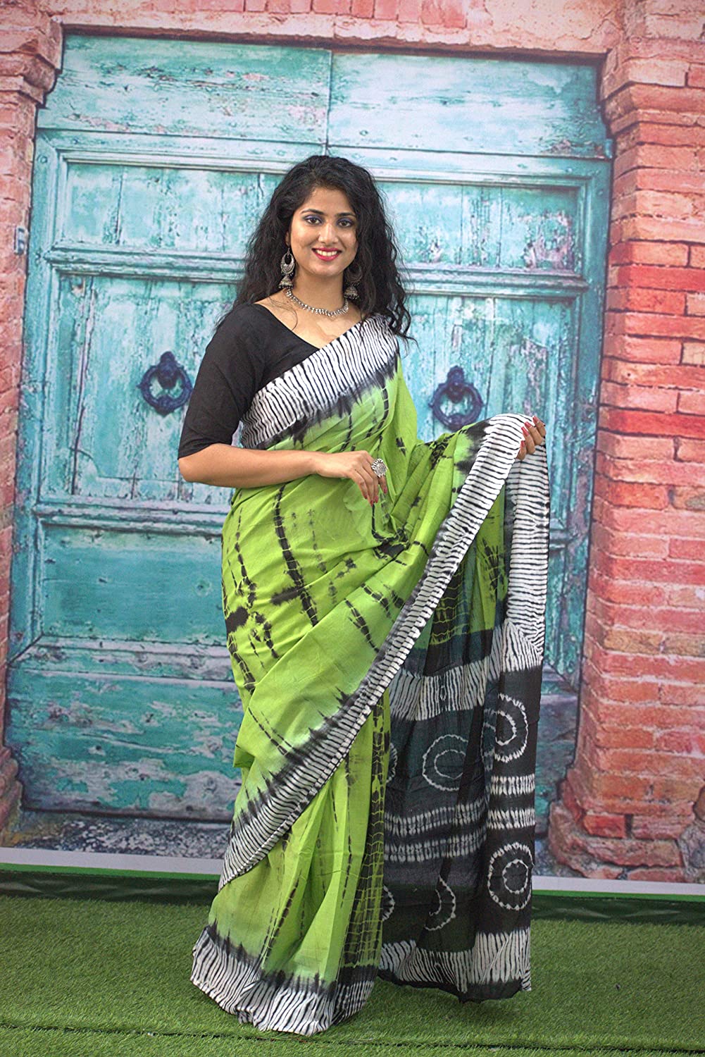 Printed Green Shibori Print Cotton MulMul Saree