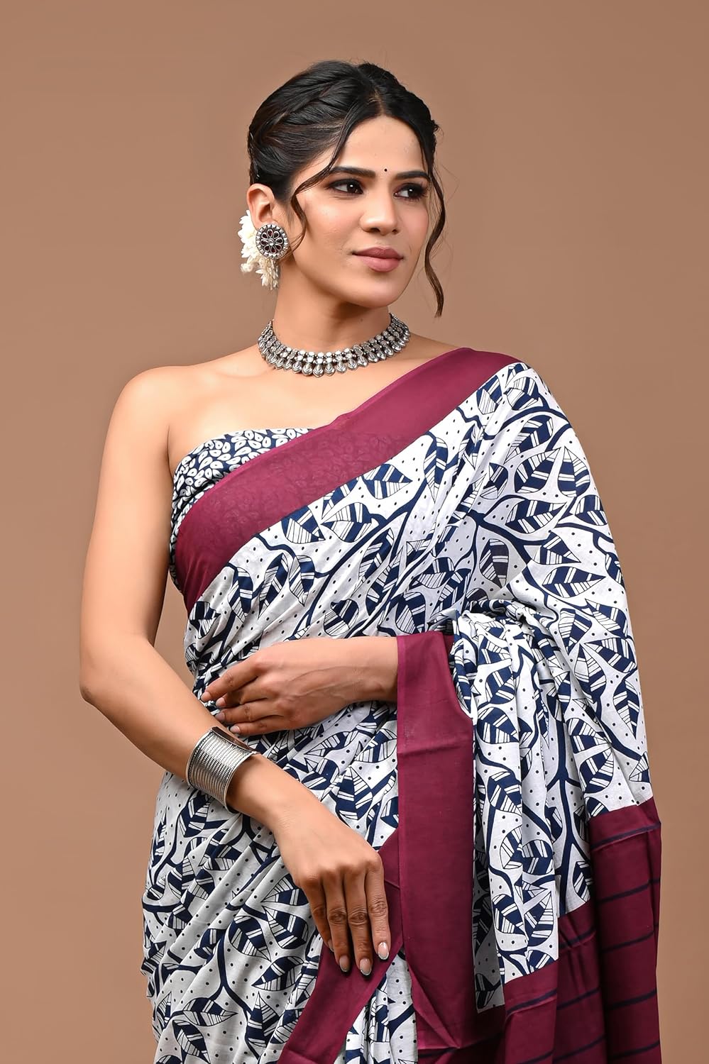 Cotton MulMul White Printed Sarees