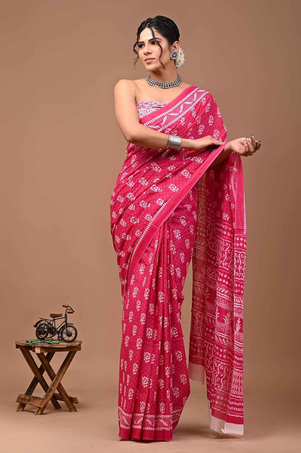 Cotton MulMul Pink Printed Sarees