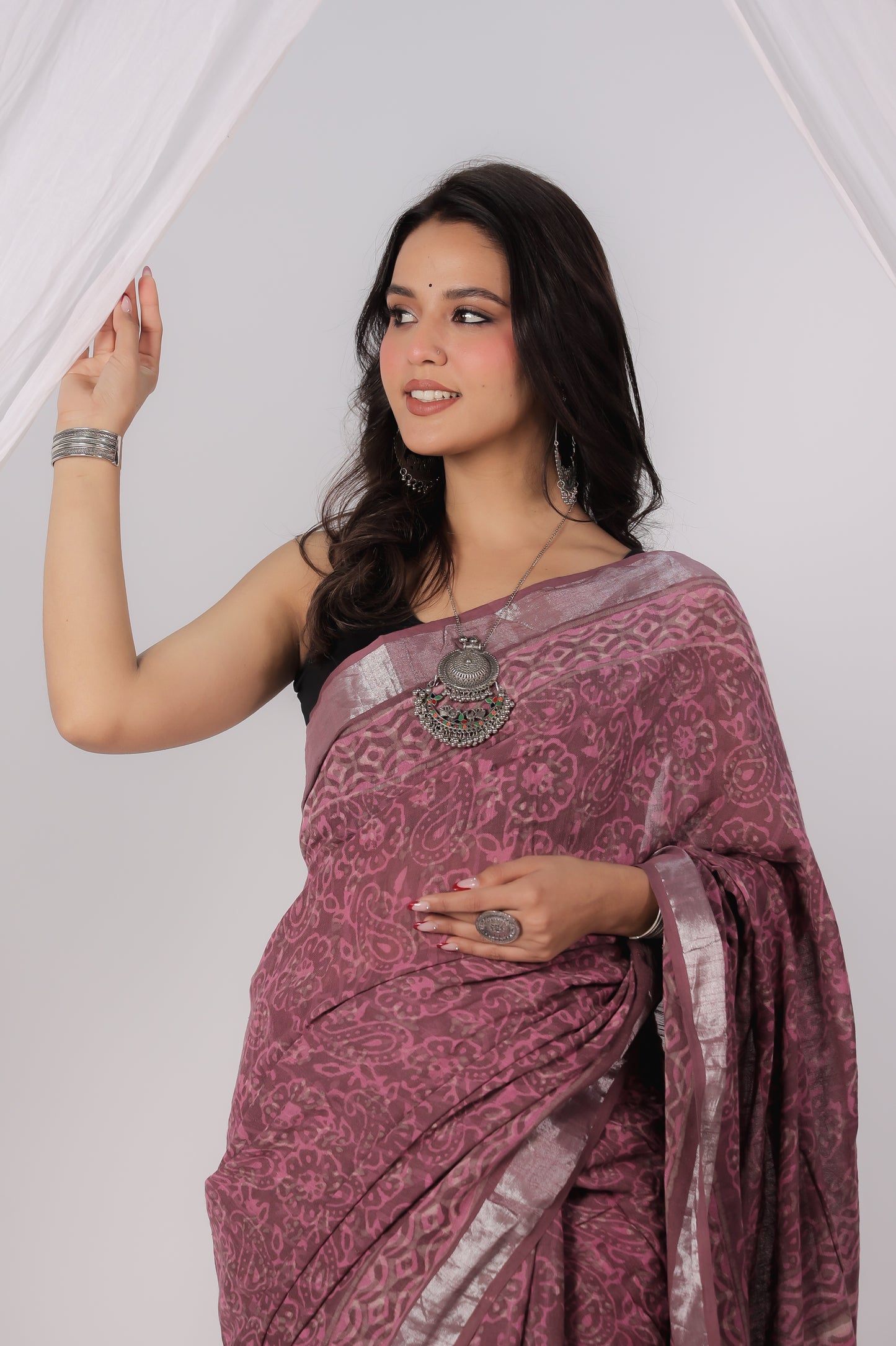 Premium Pink Cotton Linen Saree