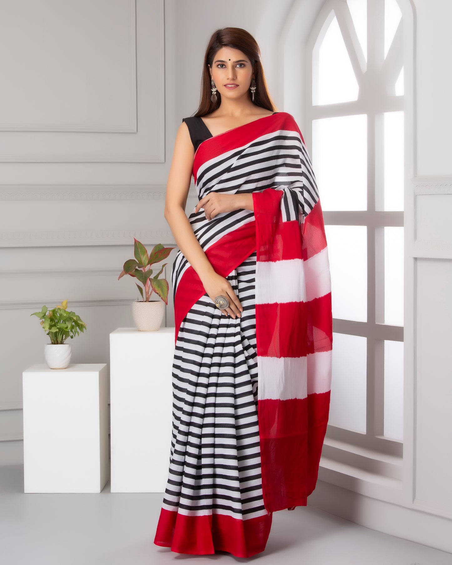 Cotton MulMul Strip Printed Sarees