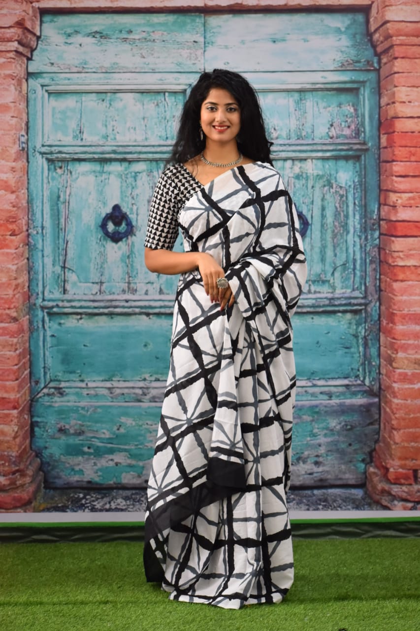 Printed White Shibori Print Cotton MulMul Saree