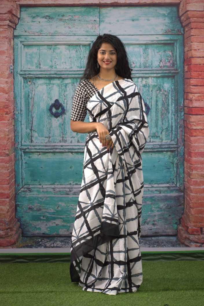 Printed White Shibori Print Cotton MulMul Saree