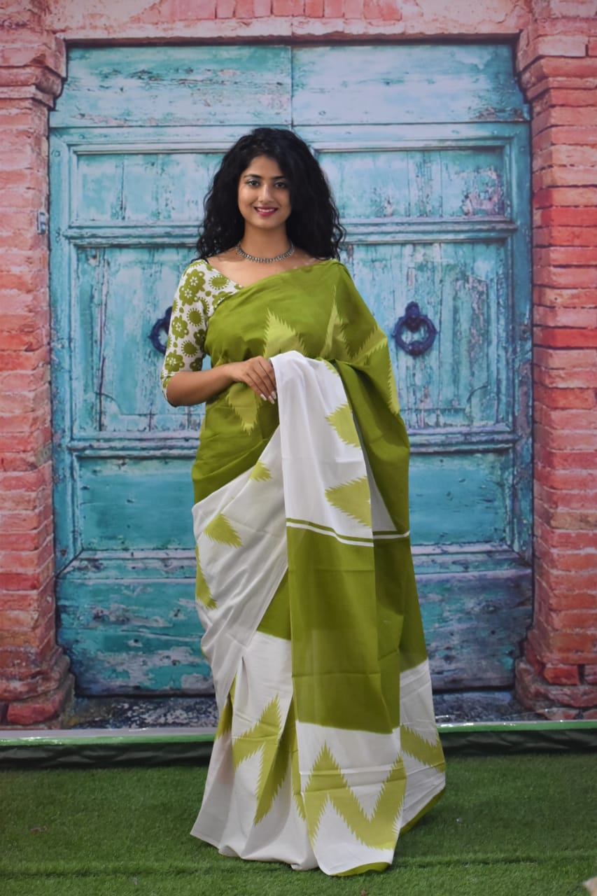 Printed Green Ikkat Print Cotton MulMul Saree