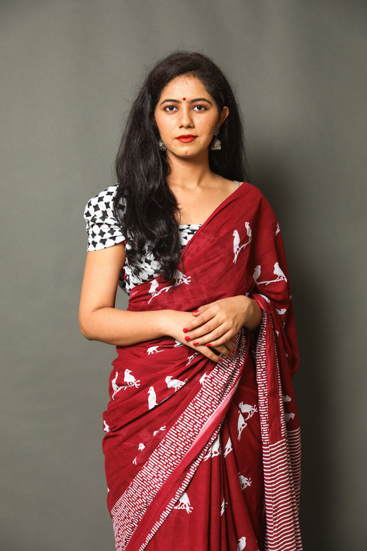 Cotton MulMul Maroon Printed Sarees