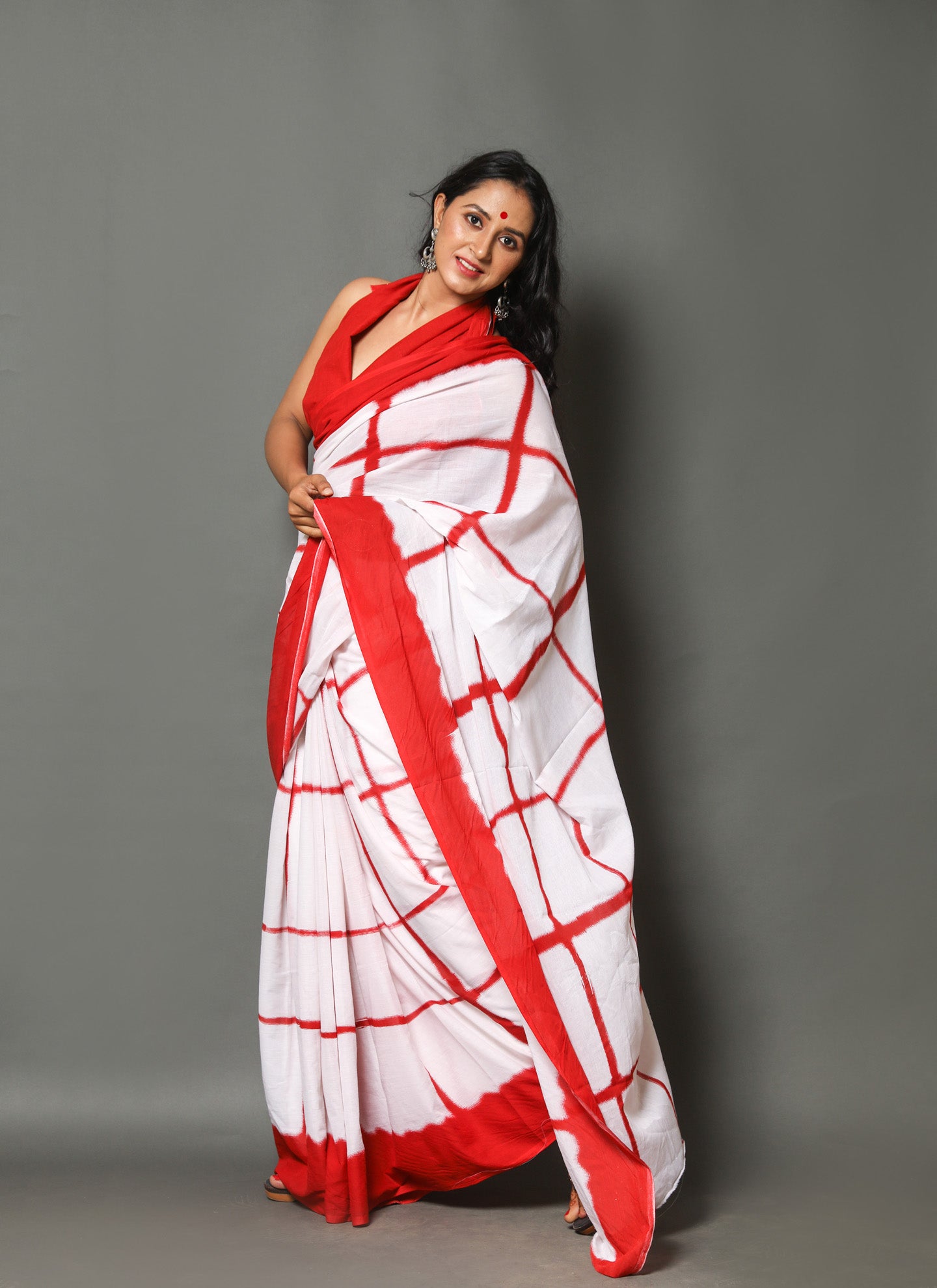 Printed White Shibori Print Cotton MulMul Saree