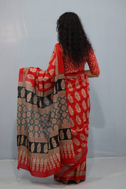 Printed Red Ajrak Print Cotton MulMul Saree